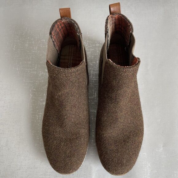 B.ø.c Born Kara Chelsea Ankle Boots Women's 8 M Brown Wool Booties S0772 - Picture 5 of 11